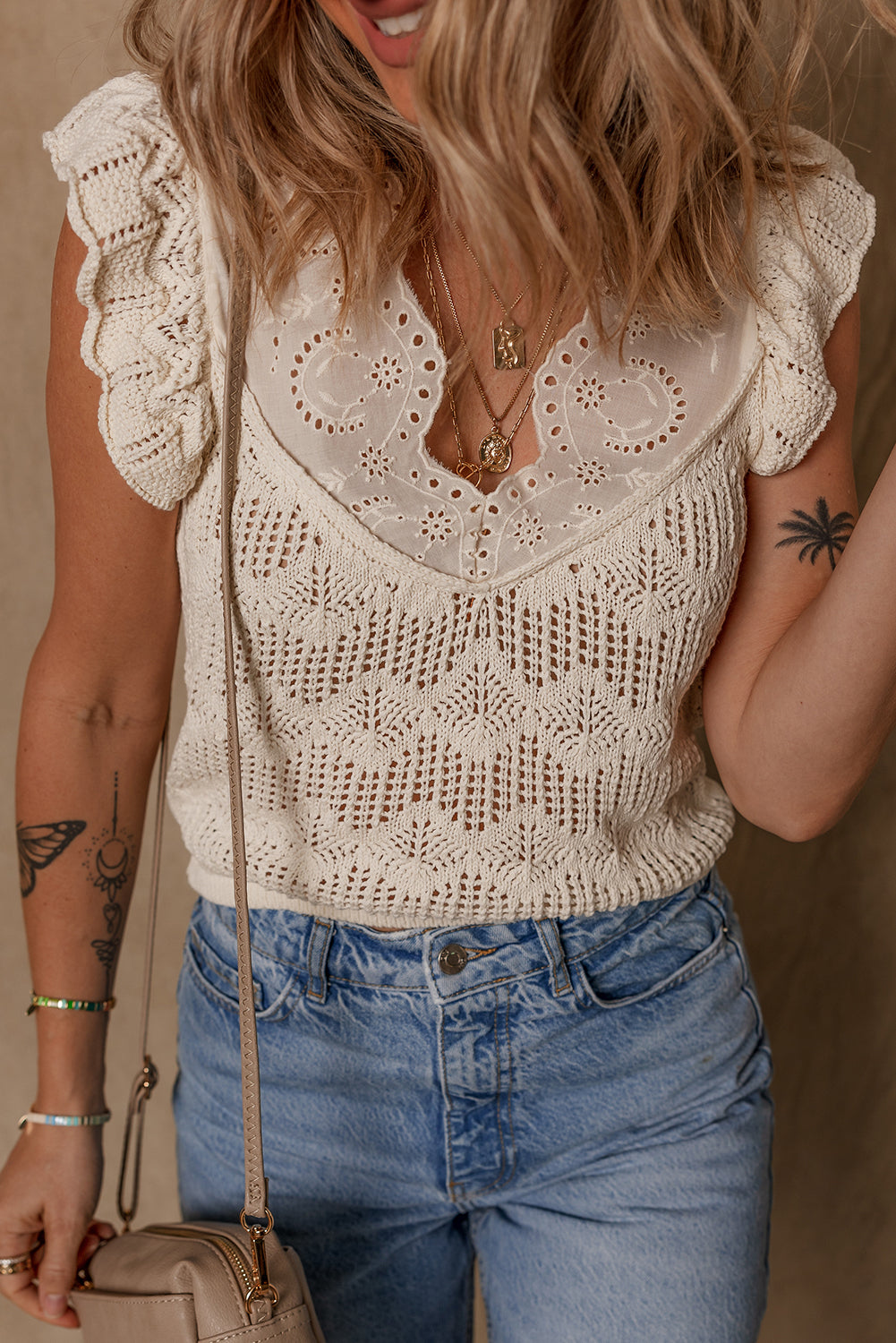 Embroidered Knitted Ruffle Sweater Vest