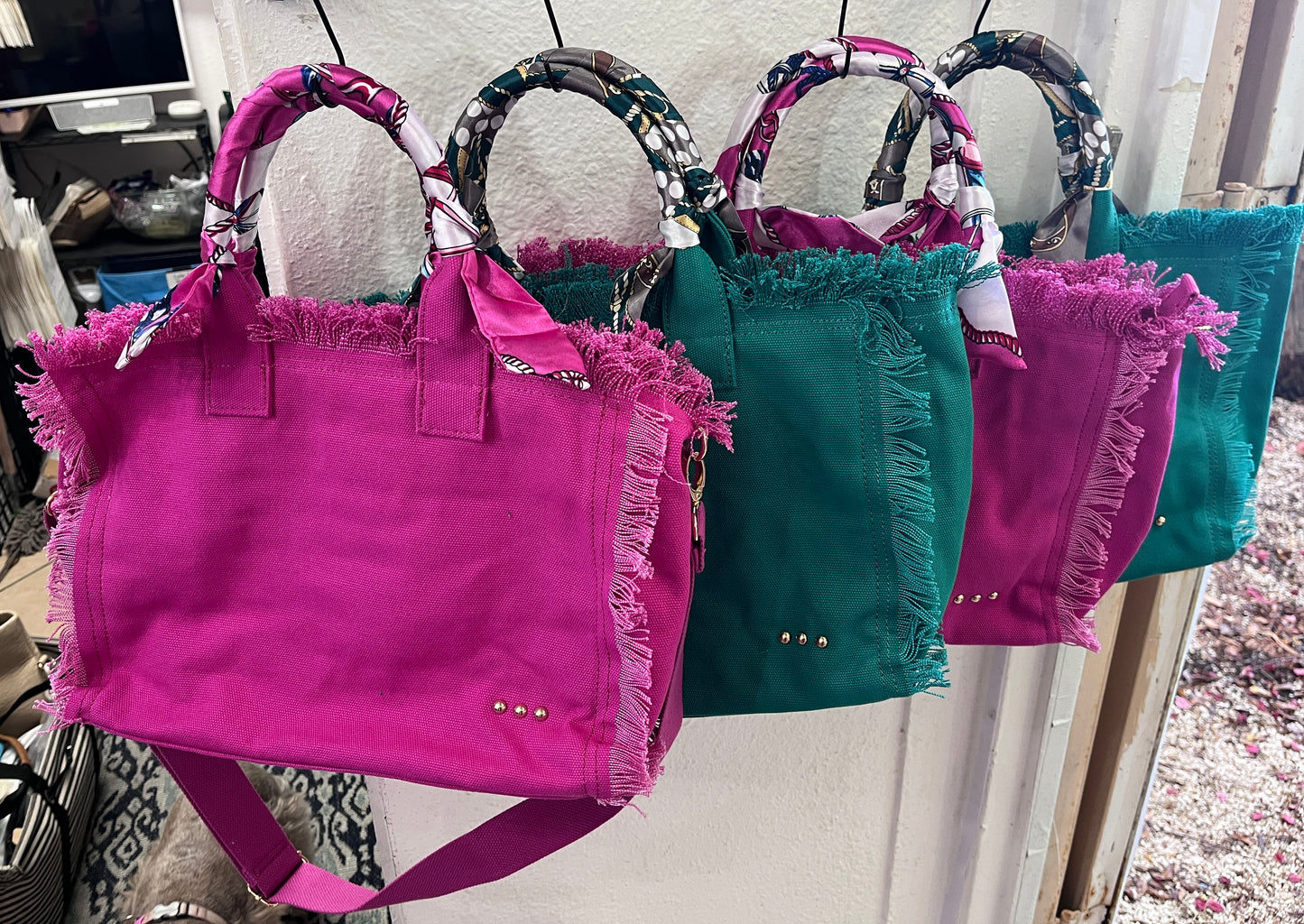Beau Handbag - coral & reef