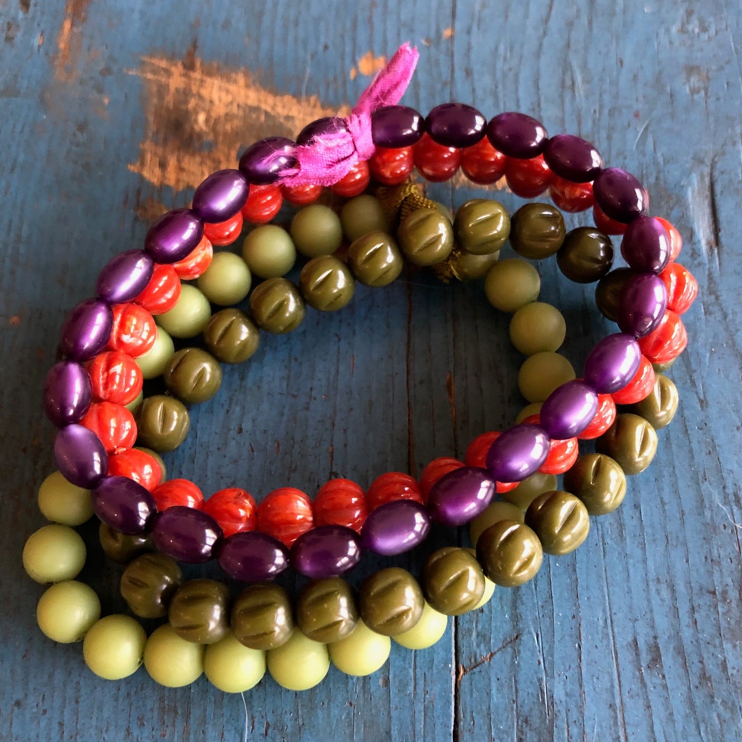Gem Tone Jewels Stack and Stretch Bracelet Set - coral & reef