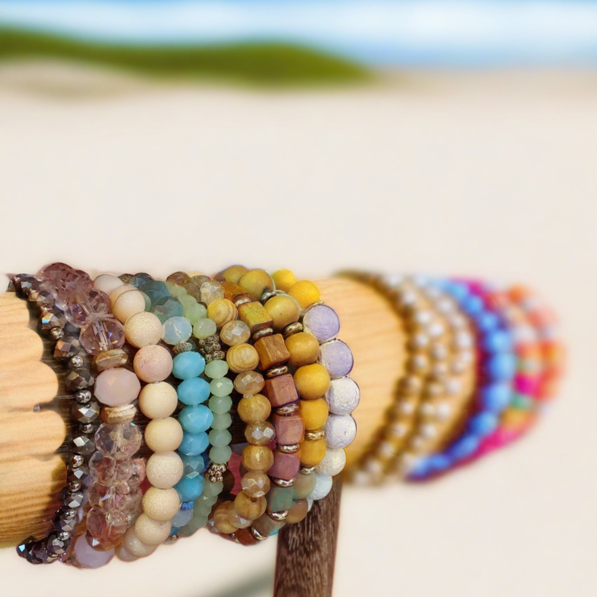 Bracelets  coral & reef .